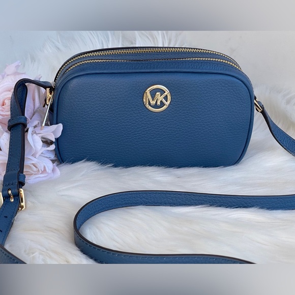 Michael Kors Blue Pebbled Leather Double Zip Crossbody - Picture 2 of 11